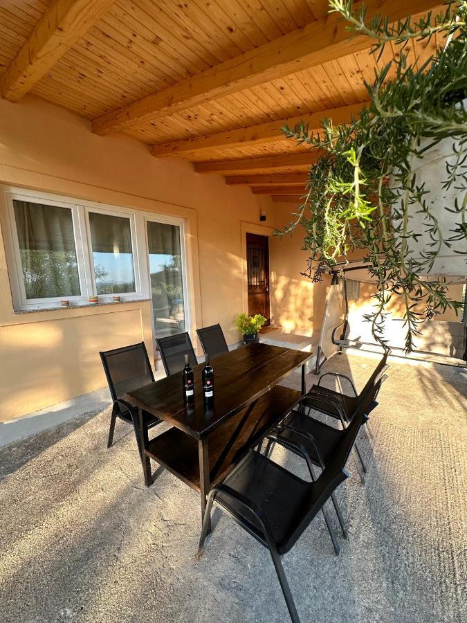 Relax And Unwind: Family-Friendly House Near Zadar In Zagrad Villa Exterior photo